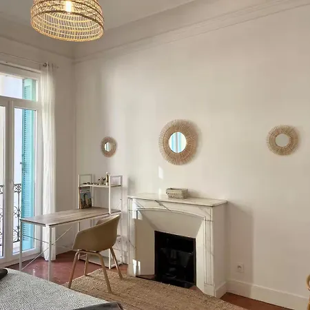 Leon Gautier Ii 6 People Center Apartment *