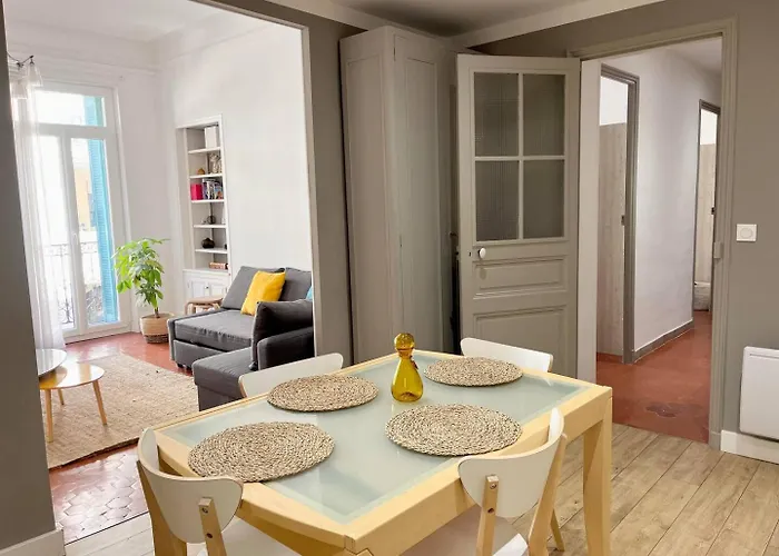 Leon Gautier Ii 6 People Center Appartamento